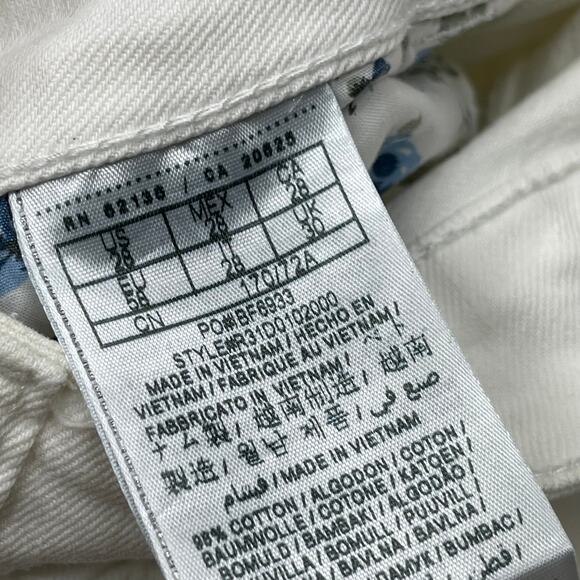 Guess Womens Shorts Size 28 Off White Cotton Blend Pockets Distressed STAINS - Picture 3 of 6